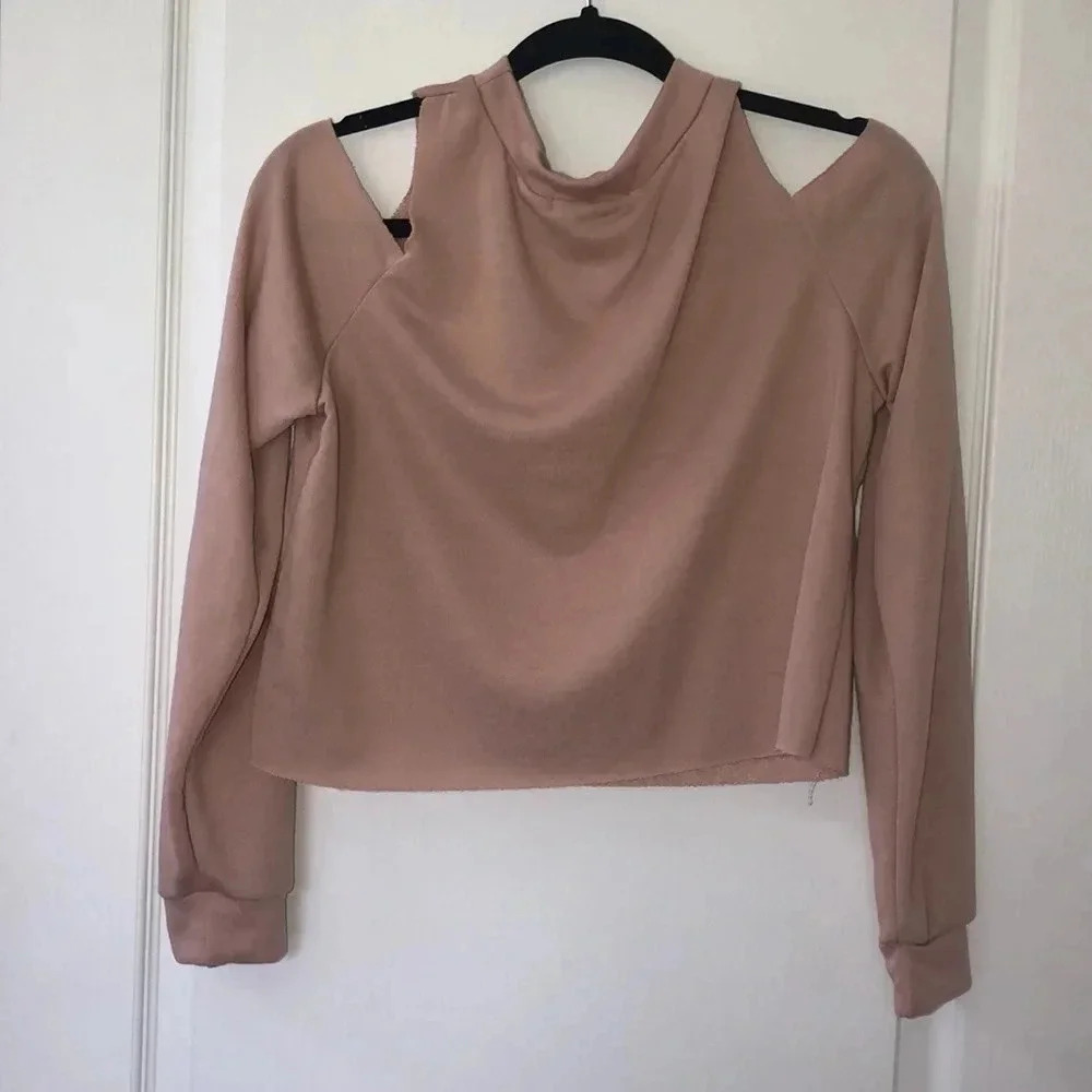 Distressed Crop - Picture 2 of 2